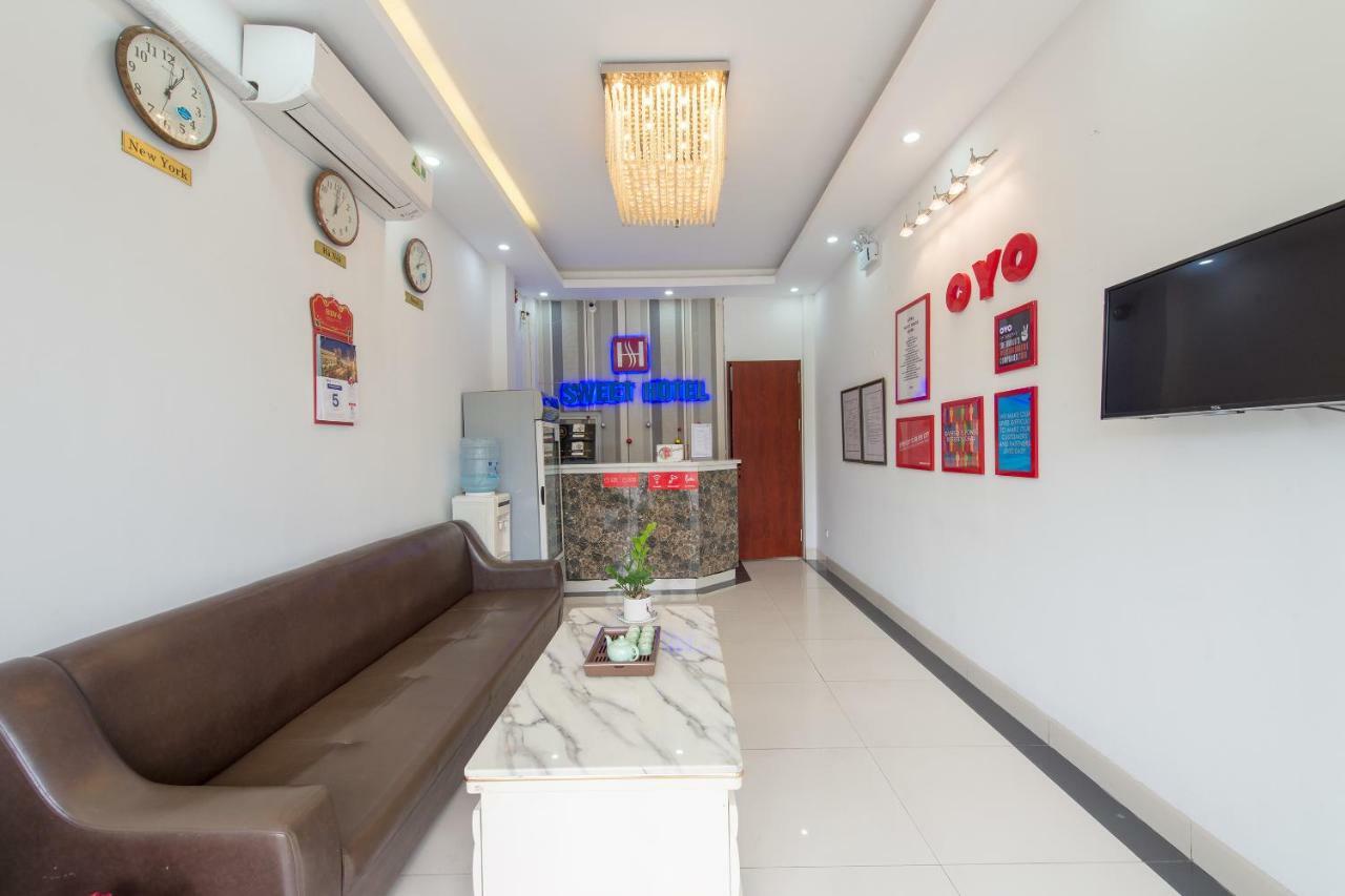 Oyo 196 Sweet Hotel Hanoi Exteriör bild
