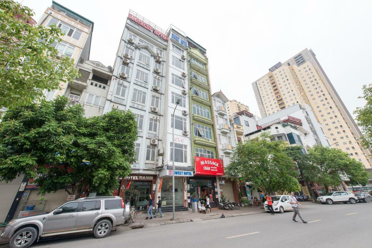 Oyo 196 Sweet Hotel Hanoi Exteriör bild