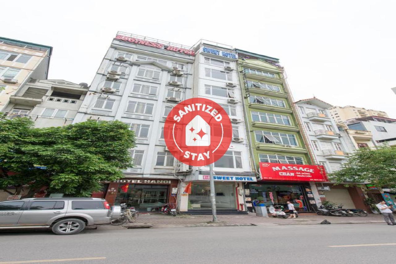 Oyo 196 Sweet Hotel Hanoi Exteriör bild